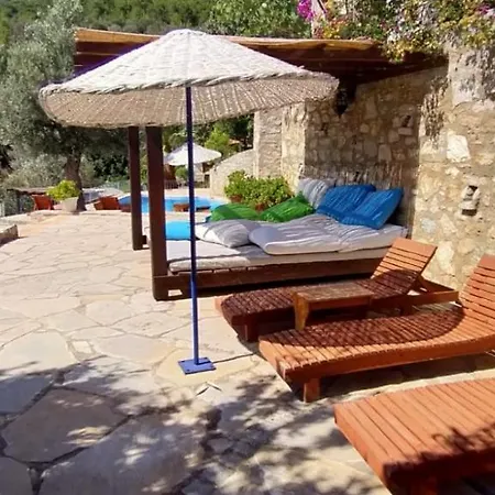 ホテル Sato Triopia Butik 3*
