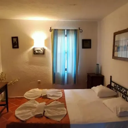 ホテル Sato Triopia Butik Yakakoy (Bodrum)