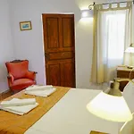 Sato Triopia Butik 3*