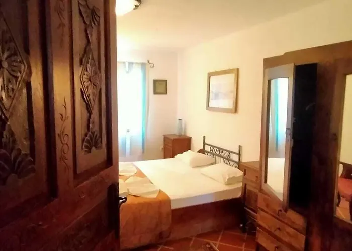 Sato Triopia Butik